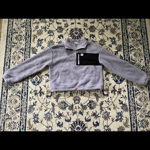 Vans: Fluffy Crewneck 💜